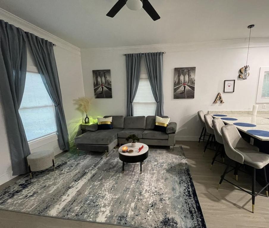 City Serenity-2Br Home Away From Home. 6 Min From Atl Airport Atlanta Dış mekan fotoğraf